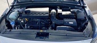 Hyundai i30 Fastback 1,4T GDi  nové v ČR  1, majitel - 12