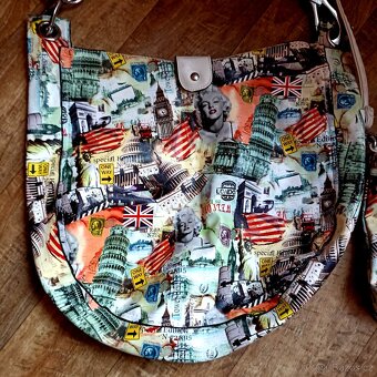 Dámské kabelky - 12