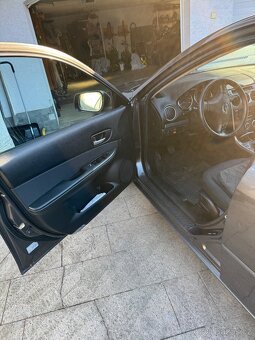 Prodám zachovalý osobní rodinný vůz Mazda 6 kombi 2,0 D - 12