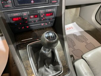 Audi A4 2,5 TDI ABT HR OZ MANUÁL - 12