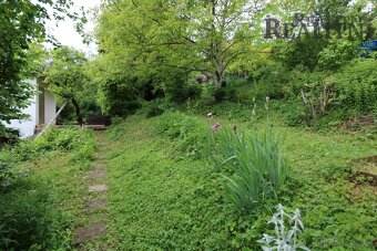 Prodej chaty v lokalitě Barrandov v Praze 5- Hlubočepích. - 12