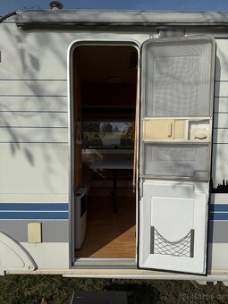 Karavan Hobby De Luxe 440 - 12