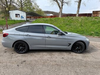 BMW 320D XDRIVE GT - 12