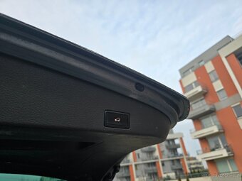 Volkswagen Touareg 3.0 tdi - 12