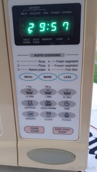 Mikrovlnka Digi Display - 12