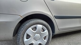 Škoda Fabia 2 Kombi 1.2 HTP 12V 51Kw - 12