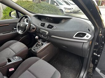 Renault Grand Scénic 1.5 dCi Navi 7 míst ALU kola Rok 2014 - 12