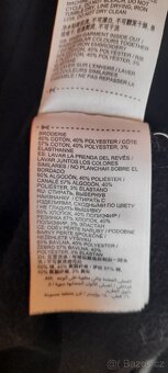 Superdry zdobené teplákové šaty s kapsami - 12