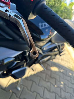 Triumph Street Triple 675 2014 | Nové pneu S22, QuickShifter - 12