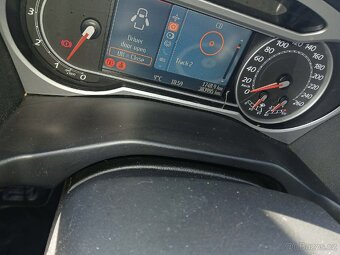 Ford mondeo mk4 - 12