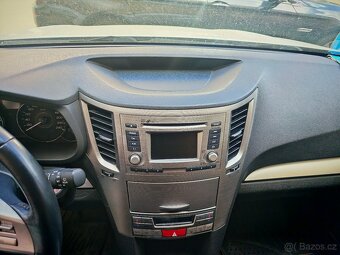 Subaru Outback 2.5 - 12