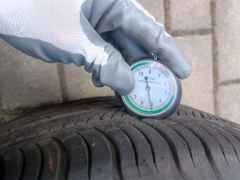 310. Originál ALU kola Ford (Kuga) 5x108 R17 s TPMS - 12