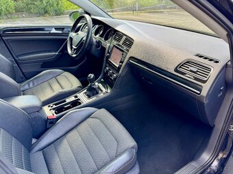 Volkswagen Golf VII 2.0 TDI 4×4 110 kW – plná výbava, TOP - 12