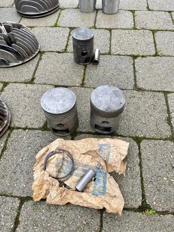 Jawa perak, Robot - válce a písty - 12