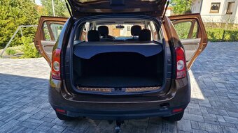 DACIA DUSTER 4x4 1.5 DCI 81KW.NEZÁVISLÉ TOPENÍ.KLIMA.TAŽNÉ. - 12