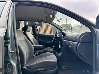 Škoda Octavia I Combi 1.9 TDI 81kW / 2004 / XENONY / TAŽNÉ - 12