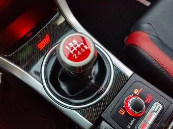 Subaru STi Impreza 2020 krásné velmi rychlé auto lehce laděn - 12