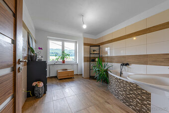 Prodej, rodinný dům, 4+kk, Dešenice - 12