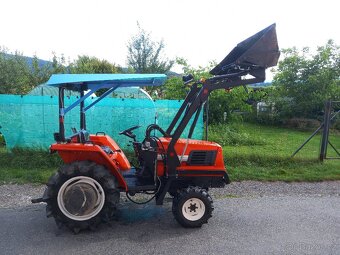 Prodám malotraktor KUBOTA GL25 - 12