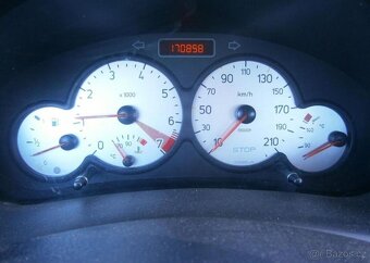 Peugeot 206 CC 2.0i 100kw,Roland Garros benzín manuál 100 kw - 12