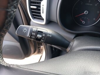 KIA Sportage 1.7 CRDI Exclusive, 82tis km - 12