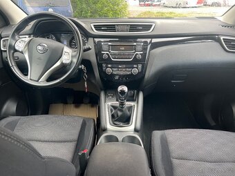 Nissan Qashqai 1,2 benzin, 85 kw, rv 2017, nove v CR - 12