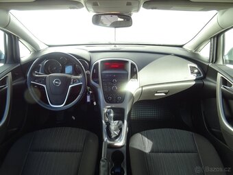Opel Astra 1.4i,74kW,1majČR,S.kniha,klima,tažné zařízení - 12