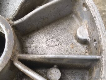 Štít střed kola jawa ČZ panelka 634 350 360 477 471 476 487 - 12