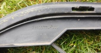 Honda HR-V HRV 2 II 2015 - 2018 - spojler mriezka naraznik - 12