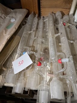 Laboratorní sklo různé - 12