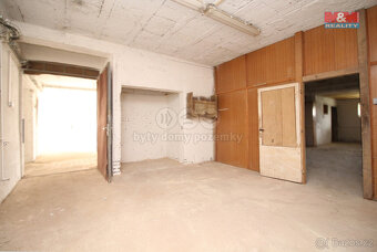 Pronájem skladu, 3652 m², Kratonohy, ul. KRATONOHY - 12