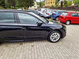 ŠKODA Octavia kombi, 2.0 TDi, vyhř. volant a zadní sedadla - 12