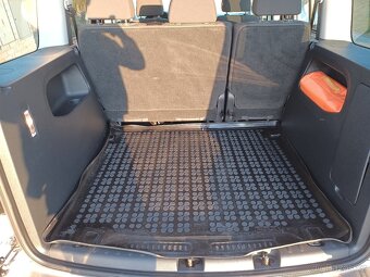 Prodám VW Caddy 110 kW, nezávislé topení - 12