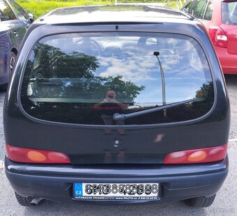 Seicento 07/2003 k opravě nebo na náhradní díly. - 12