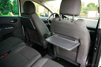 PEUGEOT 5008 1,6 HDI 84KW 7 MÍST 2014 114000KM - 12