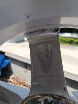 Litá kola Dezent 16" - 12