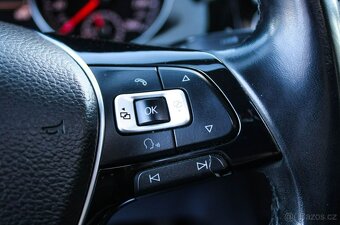 Volkswagen Golf 1.4 TSI Comfortline DSG - 12