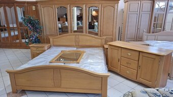 Masivní kompletní ložnice - 12