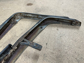 Narazniky  sada BMW  5 E28 predek + zadek - 12