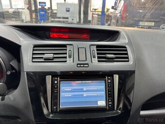 Mazda 5 - 7 míst - 12