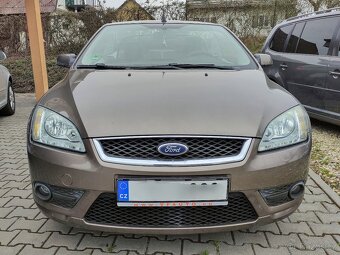 FORD FOCUS 1.6i 16V,74KW,CC,PININFARINA,ALU,CD,PDC. - 12