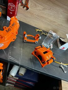 Kompletní zadní brzdový kit VAG - 12