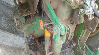 John Deere 5500n - 12
