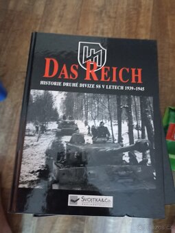 Knihy druhá světová - 12
