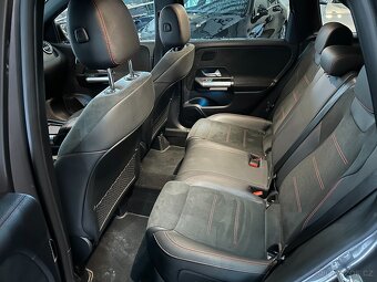 Mercedes-Benz Třídy B 220 4Matic - 12