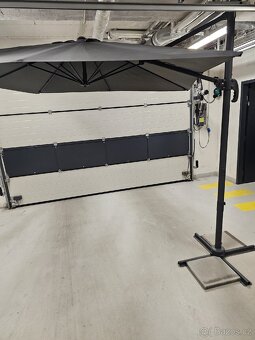 Zahradní slunečník šedý 250cm x 250cm nový - 12