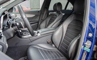 Mercedes-Benz C400 trieda Sedan 4matic A/T - 12