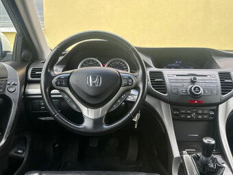 Honda Accord 2.4i-VTEC 148kW/8G/Executive - 12
