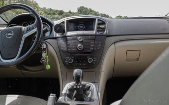 Opel Insignia 2.0 CDTI 2011 - 12