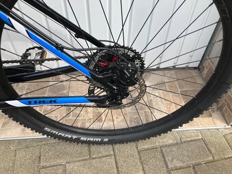 TREK 29 - 12